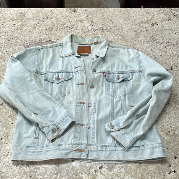 Levi’s light blue denim jacket Large - Picture 1 of 3